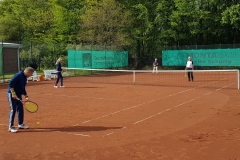 2019-04-28 11.06.35-2